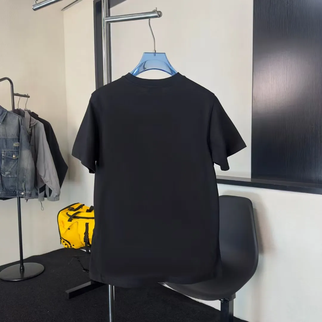 《 ~NFC ~ 》《Moncler~ 》2025New Arrival Quality T , Versatile Quality ！ ‼ 32 250G ‼ ， ， ， ， T 🤪 Sizes：S-M-L-XL-2XL ：Black，White， Same Style